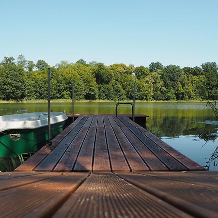 Beniaskie! Lake Lodge In West Masuria Milakowo Exterior photo